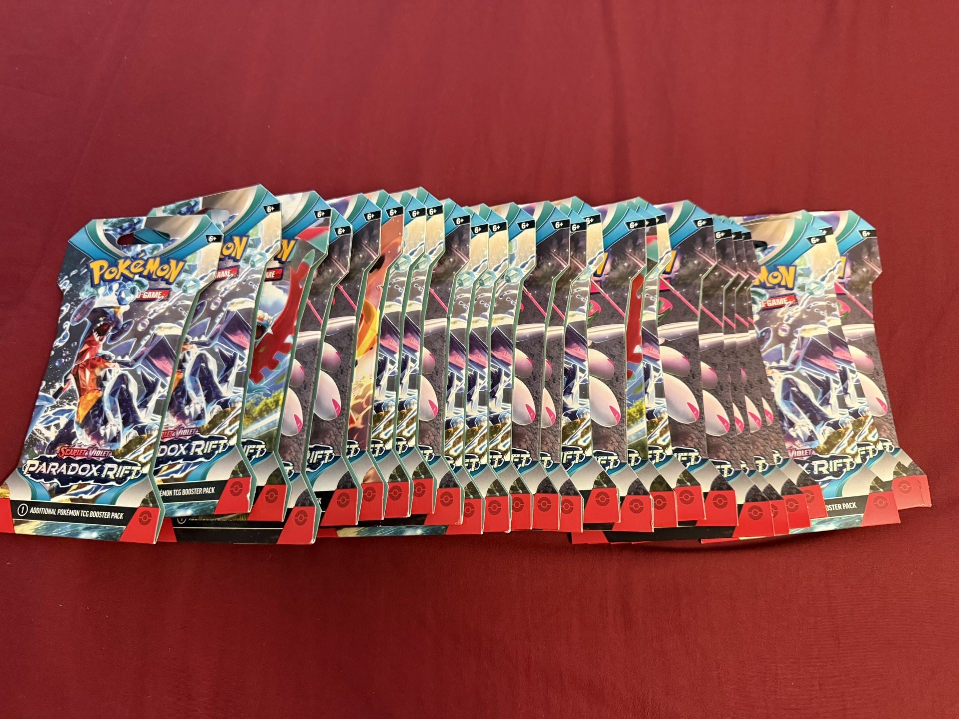 26 Sleeved Booster Packs Paradox Rift