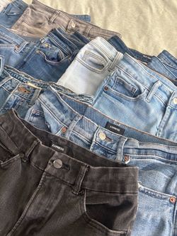 30 Pairs of Jeans size 28