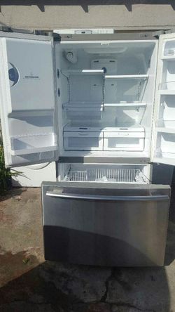 Refrigerator Kenmore