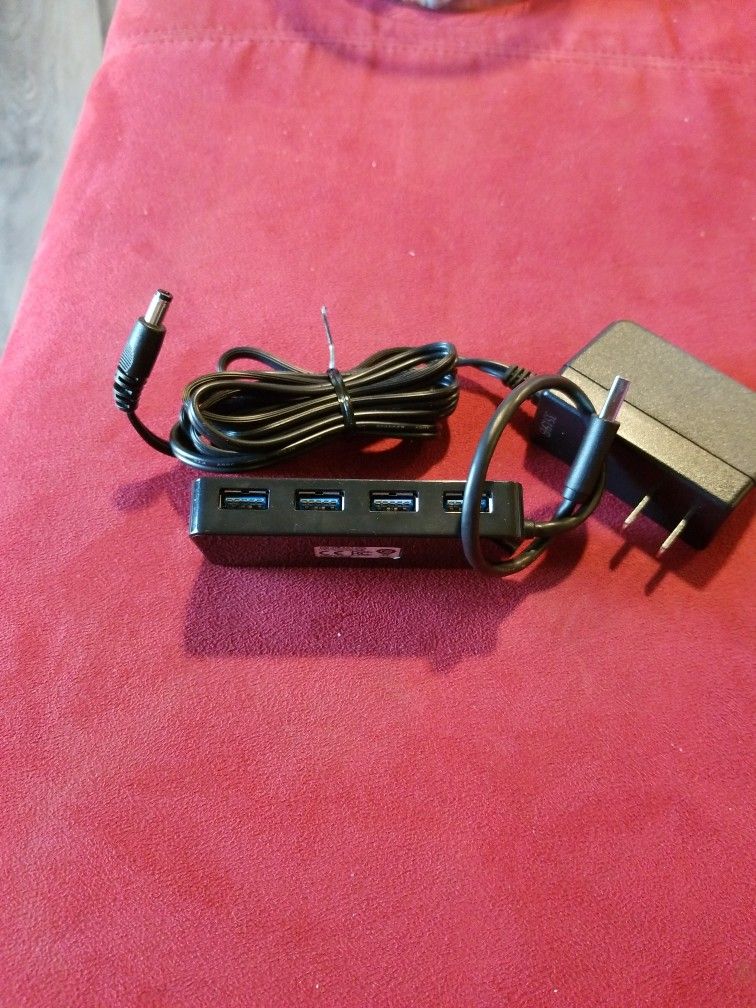 Amazon USB Hub
