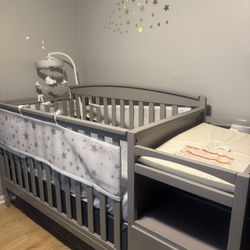 Baby Designer Crib 