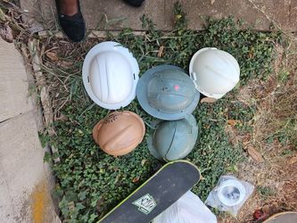 5 Hardhats 