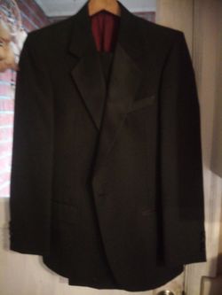 Vintage 1950s tuxedo