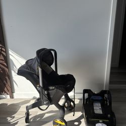 Doona car Seat , Stroller 