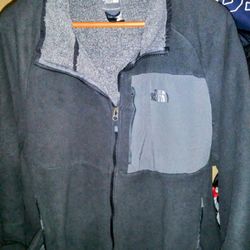 North Face Thick Fleece winter jacket $165 