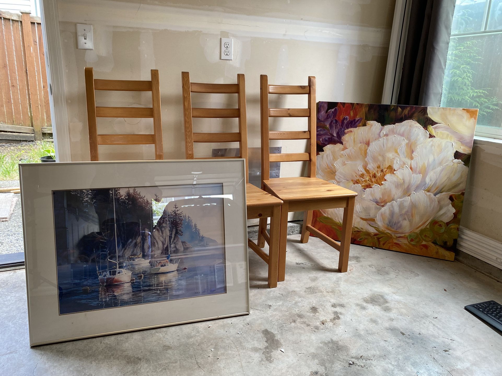 FREE - Lots Of Items In Excellent Condition. MUST PICK UP ALL!!!