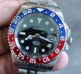 Custom Seiko Pepsi GMT Watch