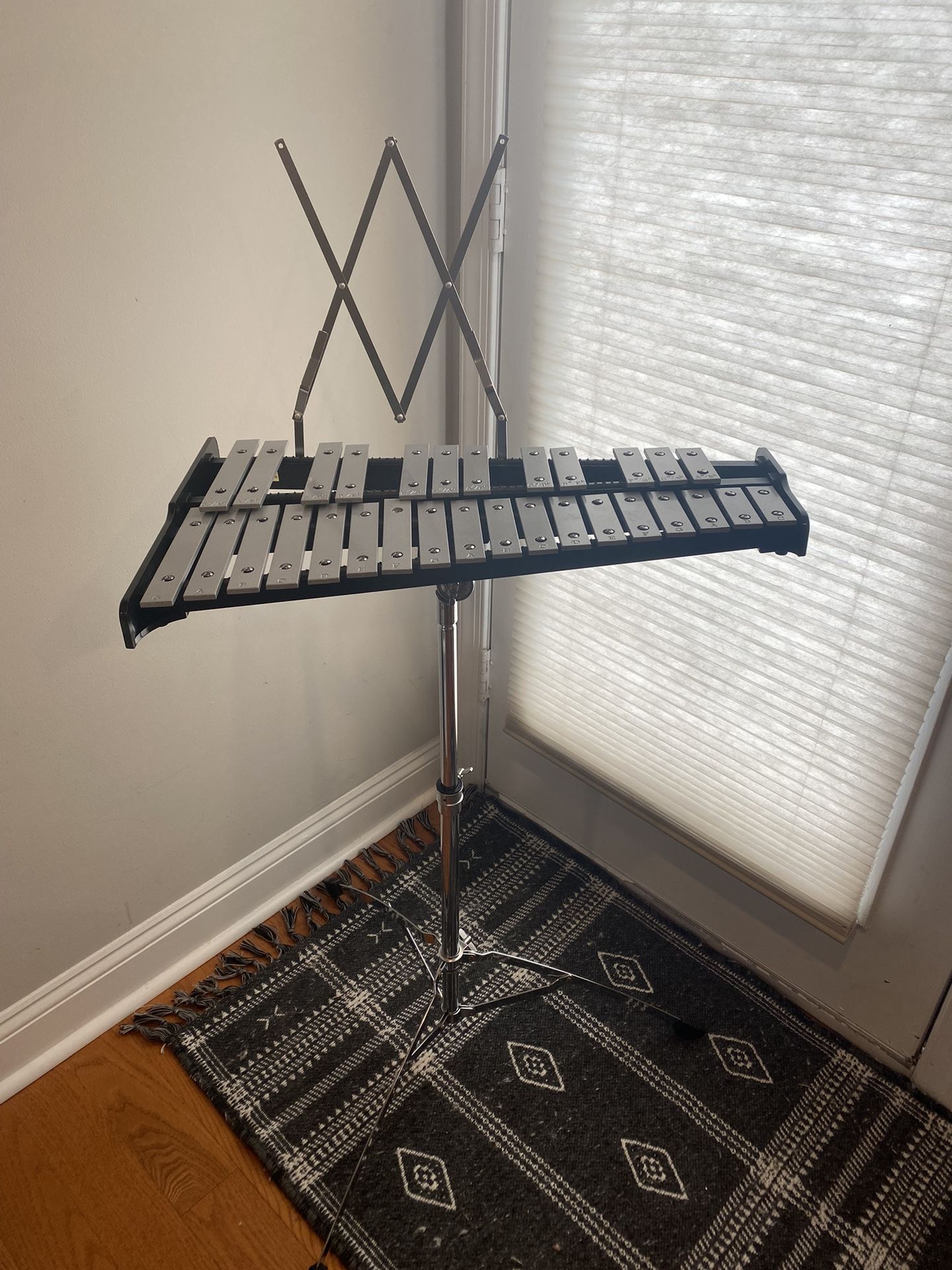Giantex Percussion Glockenspiel Bell Kit 30 Notes, Xylophone with Adjustable Height Frame