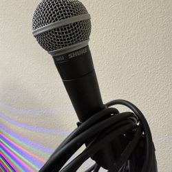 Shure Microphone With Stand