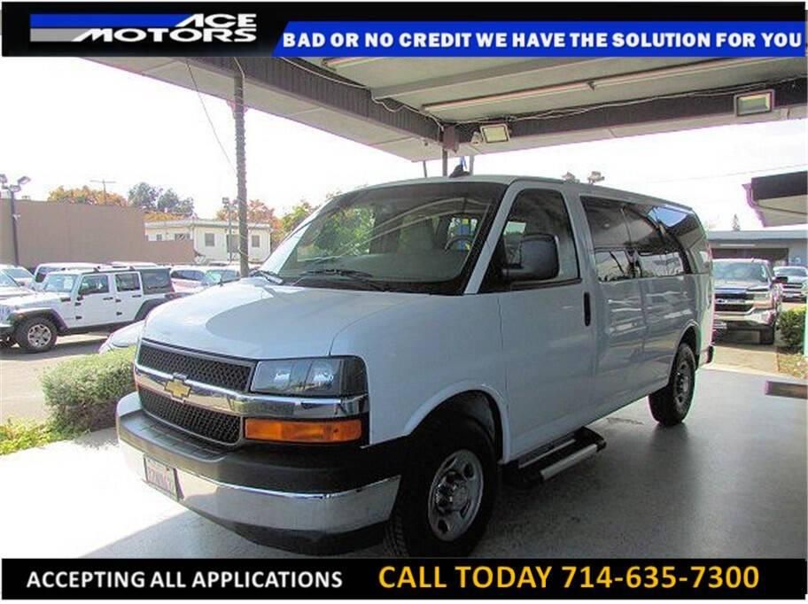 2017 Chevrolet Express 2500