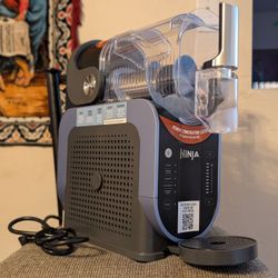  Ninja SLUSHi Professional Frozen Drink Maker 88oz Model FS301 