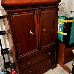 Armoire