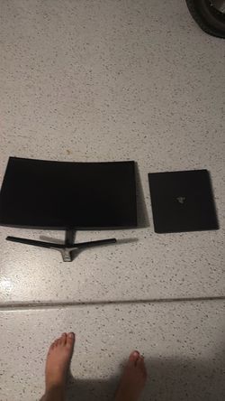 Monitor and ps4