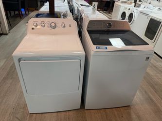 GE Washer And Dryer Set