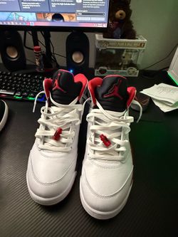 Jordan 5 fire red