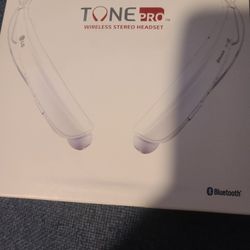 LG Wireless Head Phones