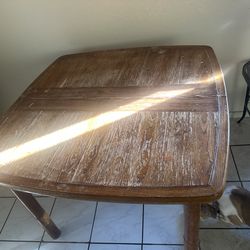 Table included 3 chairs need gone today