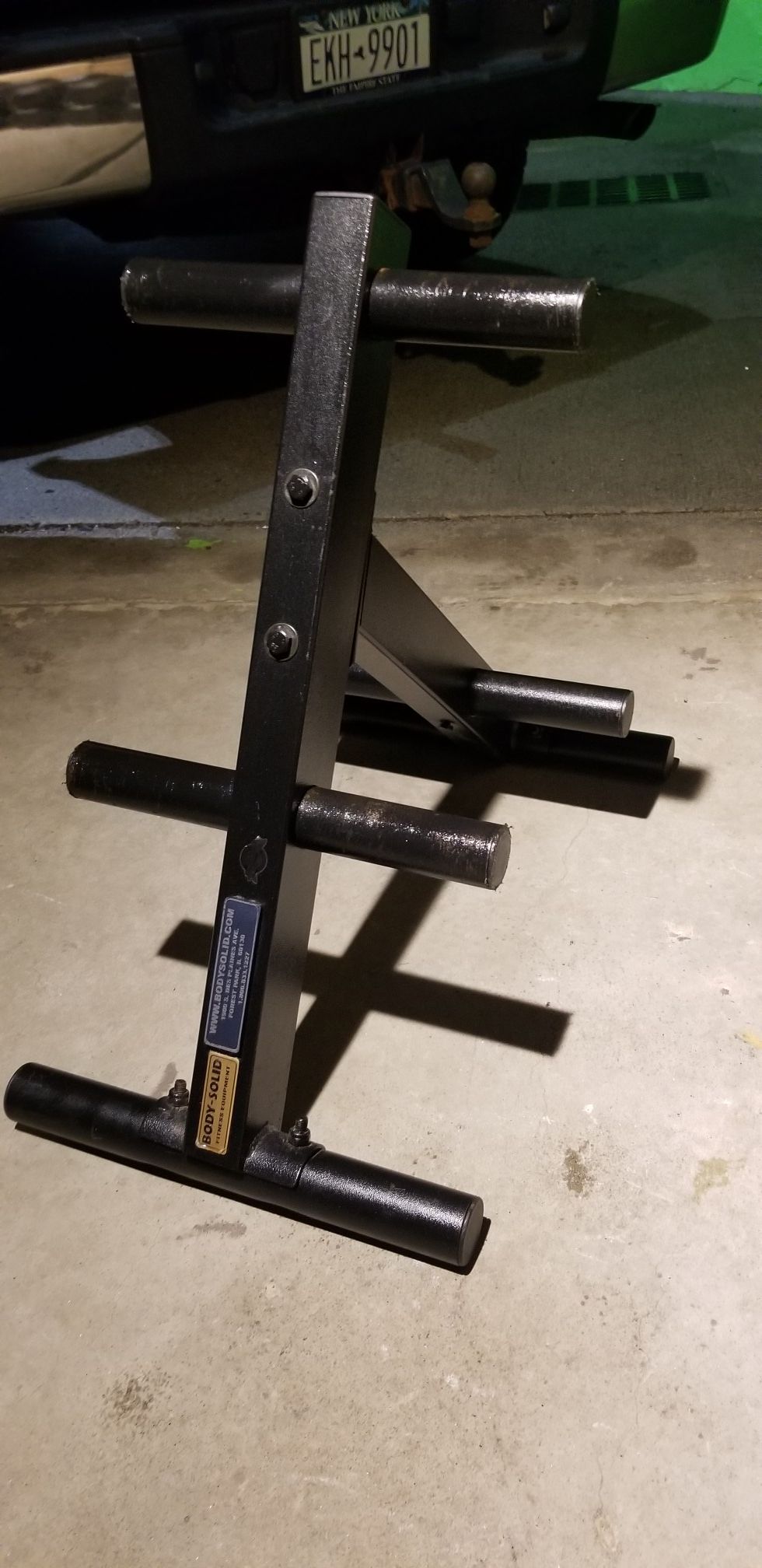 BODY SOLID OLYMPIC WEIGHTS PLATES TREE RACK