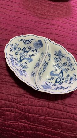 Blue Danube two sided serving dish