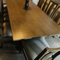 Dining Table With Beautiful  Walnut Wood! 