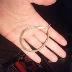 Gold Bracelet ( Check Description )