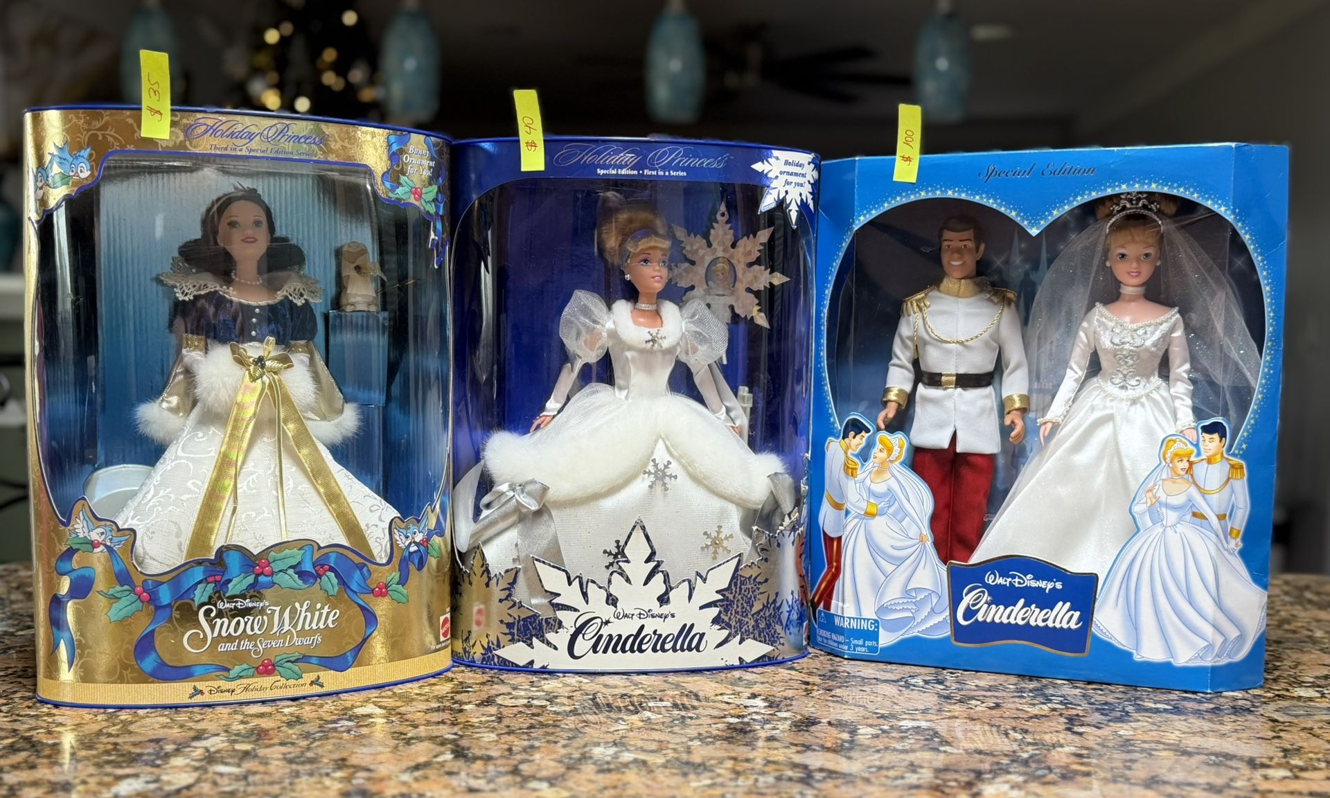 Disney Collection 2 Dolls Cinderella And Snow White