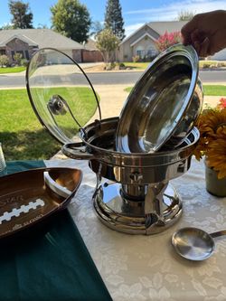 Chafing Dish (food serving)