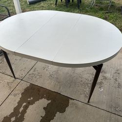 Free table used outdoors