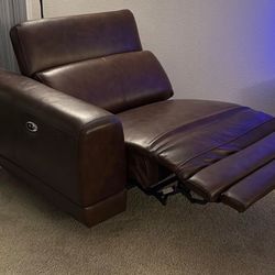 Reclining Chair 