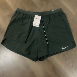 Nike Dri-Fit Shorts XL/LG New 
