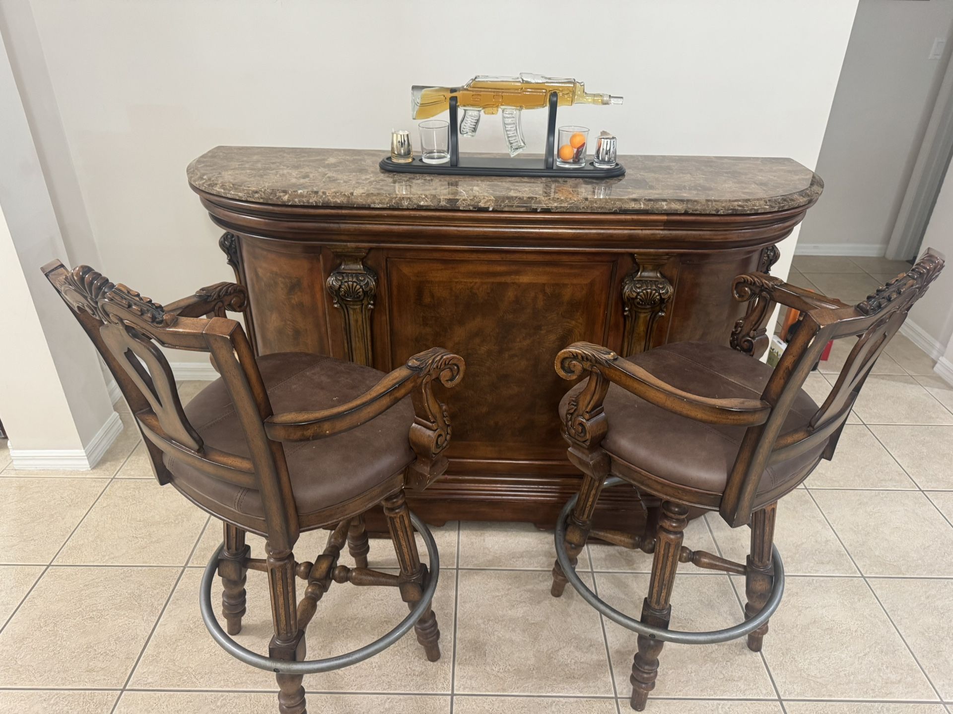 WOODEN BAR & STOOLS