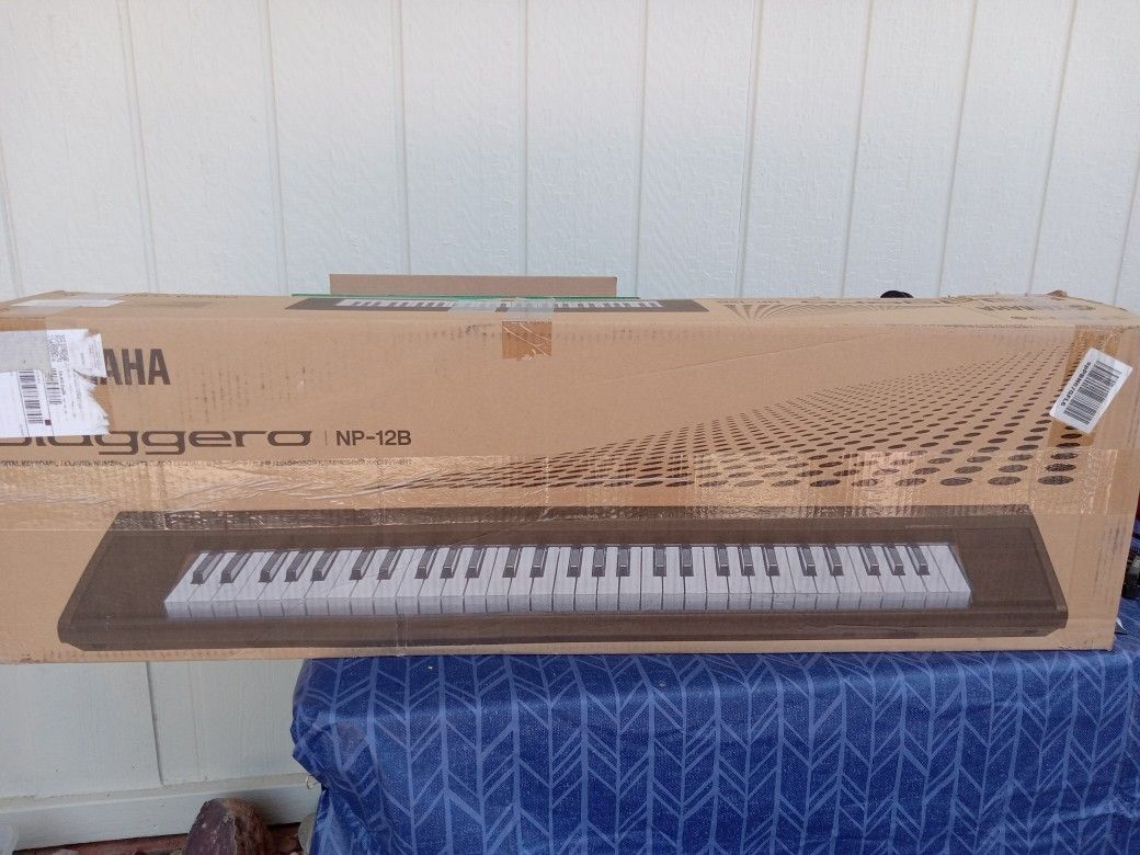 Yamaha Piaggero Digital Piano Keyboard