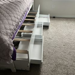 Cama Tamaño  “Full”