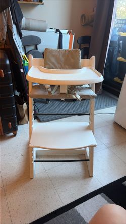Tripp Trapp® High Chair with Stokke® Tray