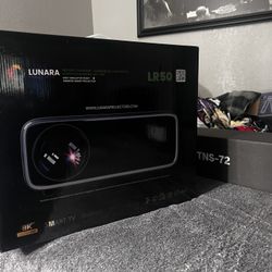 Projector (lunara LR50)