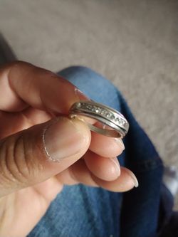 White GOLD WEDDING BAND
