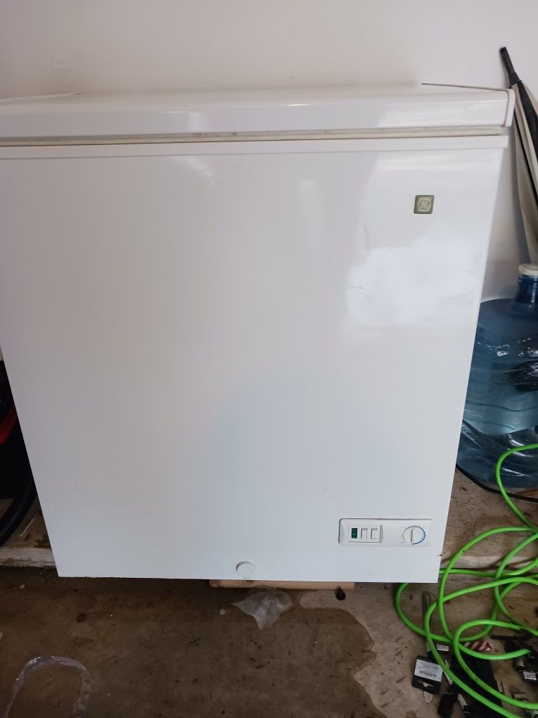 Used Ge Deep Freezer