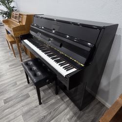 Free Upright Piano – Professional Delivery Required – No Pickup