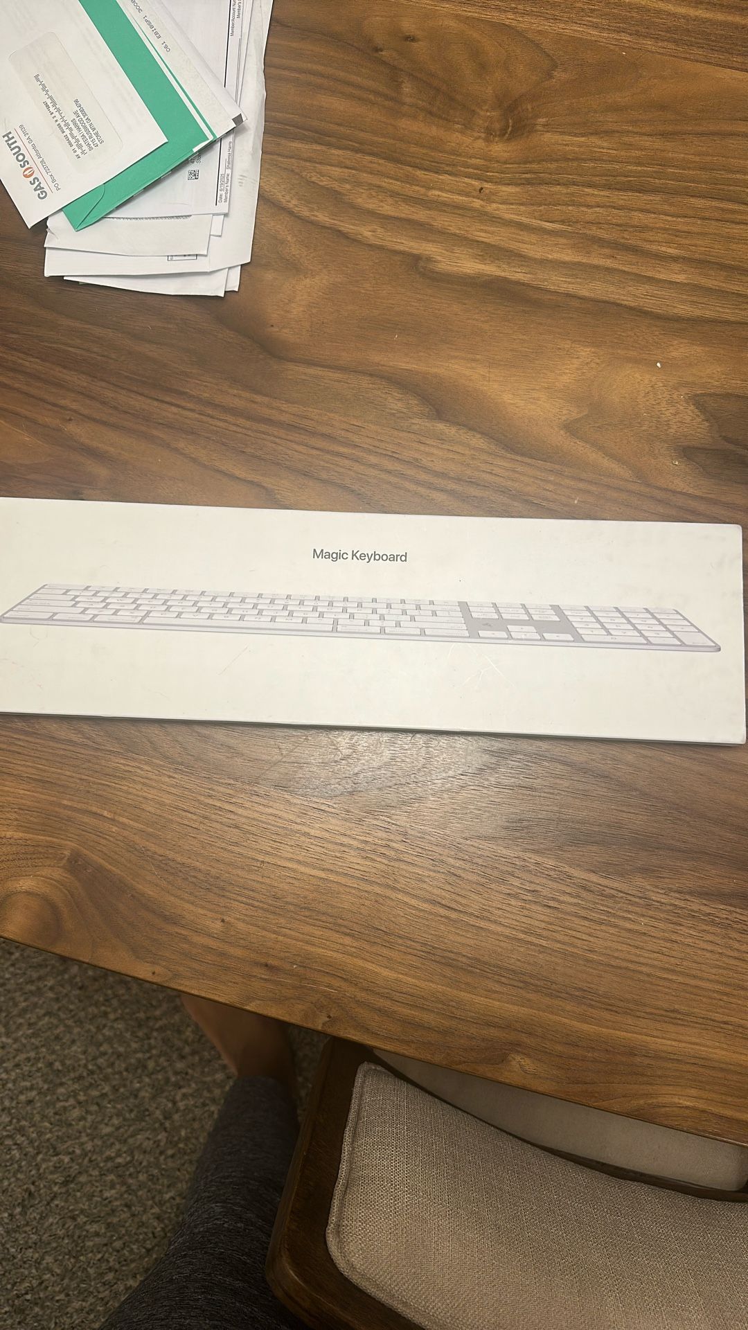 Magic Keyboard (Bluetooth)