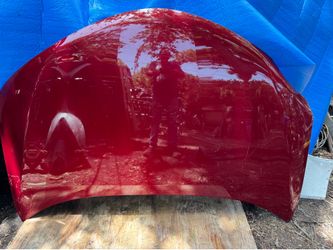 2013-2018 Toyota RAV4 hood