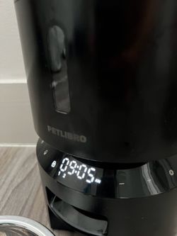 3L Programmable Pet Food Dispenser with Airtight Storage, Timed Portion Control, Voice Meal Call & Dual Power Supply