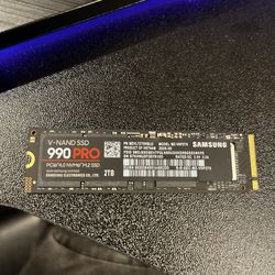 Samsung 990 2TB  
