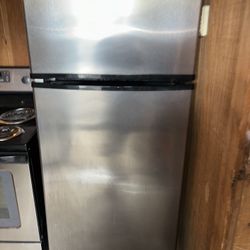 Stainless Range And Fridge 