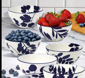 Blue and White Floral Ceramic Bowl Set