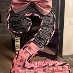 Minnie #2 Piñata 