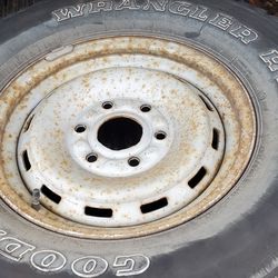 Goodyear Wrangler RTS 265/75/R16