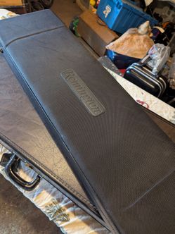 Very handsome travel case for your 1100