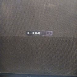 Line 6 4×12 Guitar Cabinet w/Celestions (320 Watts)