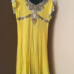 lovely design yellow/green dress😍want to see it!
