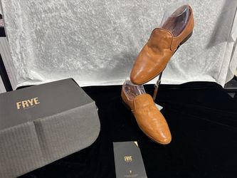 Frye Women's Camel Leather Slip-On Loafers – Size 8M – New in Box